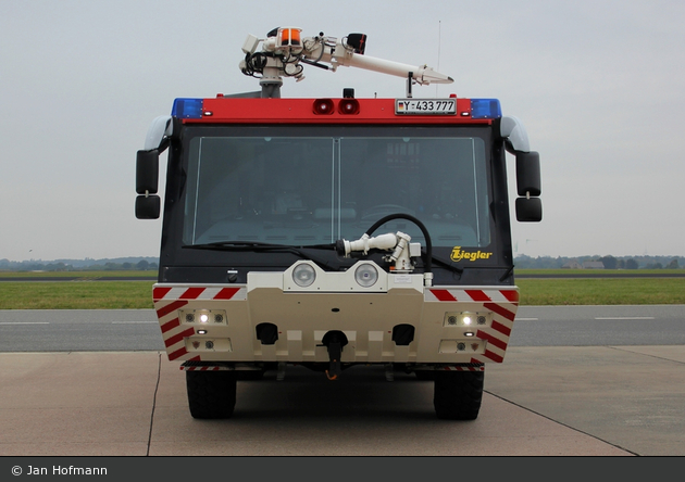 Jagel - Feuerwehr - FlKfz Mittel, Flugplatz (60/1)