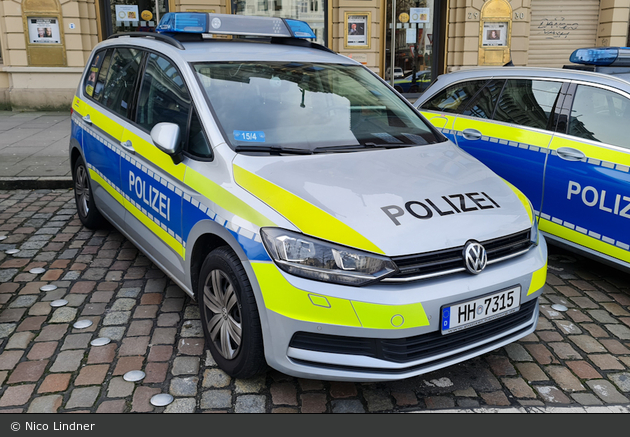 HH-7315 - VW Touran - FuStW