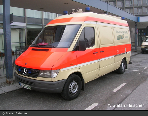 Krankentransport Gorris - RTW 06