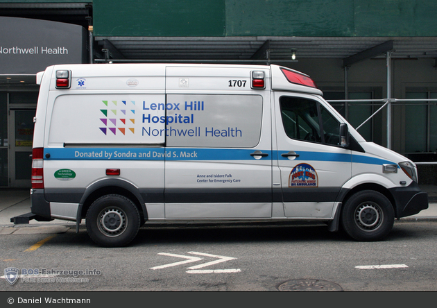 NYC - Manhattan - Lenox Hill Hospital Emergency Medical Service - Ambulance 1707 - RTW