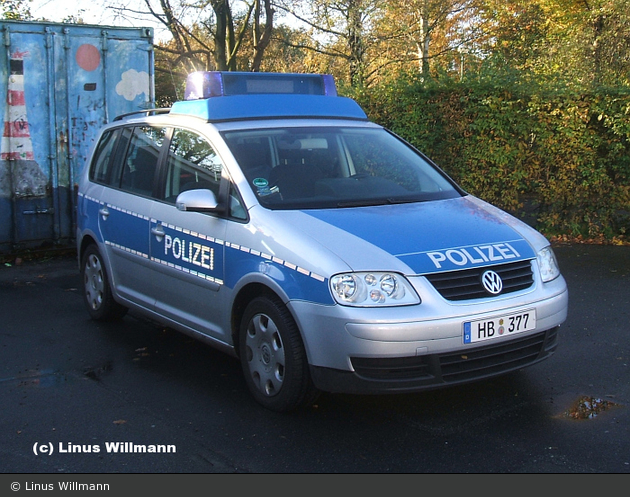 Bremerhaven - VW Touran - FuStW (HB-377) (a.D.)