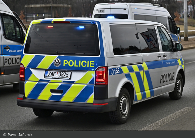 Praha - Policie - 7AF 3975 - FüKw