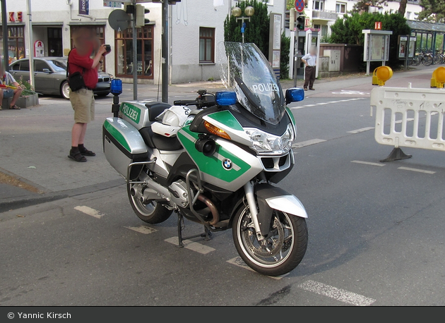 NRW4-982 - BMW R 1200 RT - KRad (alt)