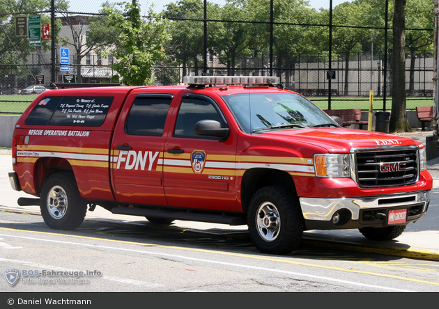 FDNY - Manhattan - Rescue Battalion - ELW