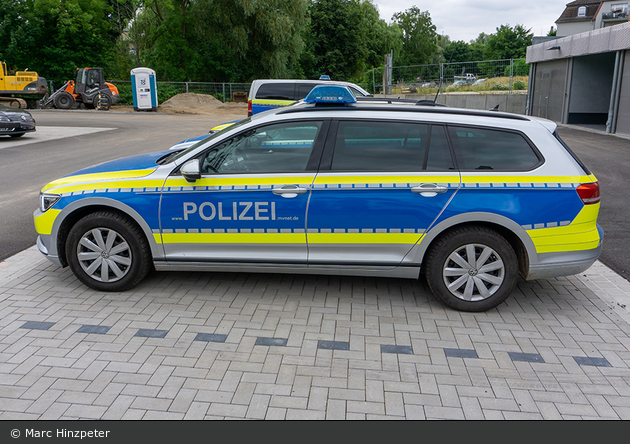 MVL 31121 - VW Passat Variant - FuStW