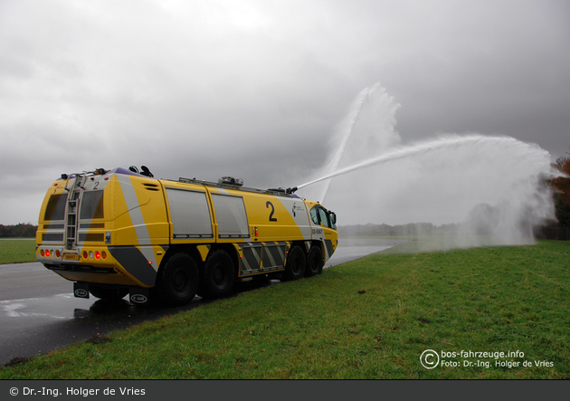 Tynaarlo - Luchthavenbrandweer Groningen Airport Eelde - FLF - 03-9367