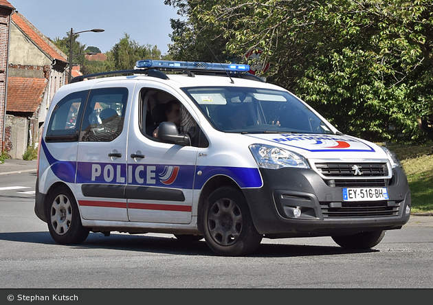 Bruay-la-Buissière - Police Nationale - FuStW