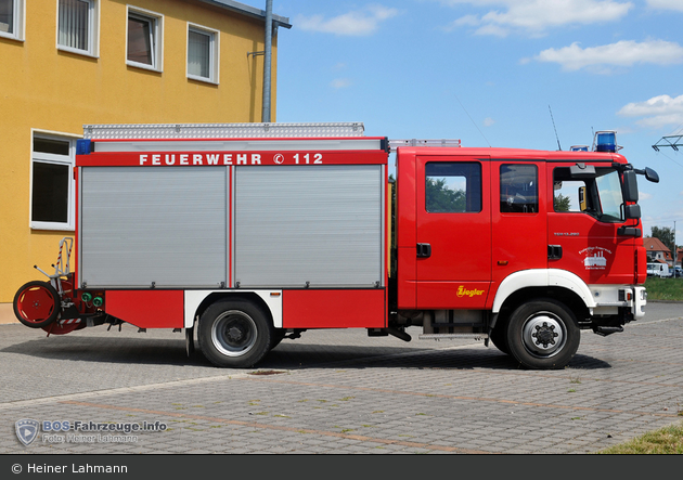 Florian Zschornewitz 44-01