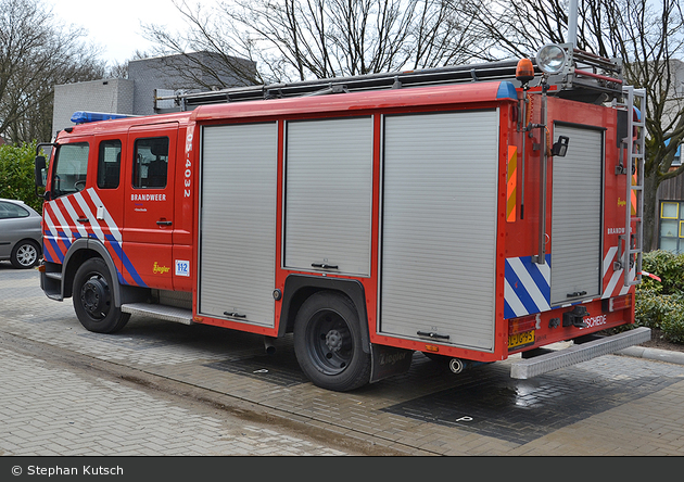 Vorheriges Foto Enschede - Brandweer - HLF - 05-4232 (a.D.)