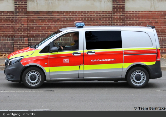 Berlin - Deutsche Bahn AG - Unfallhilfsfahrzeug