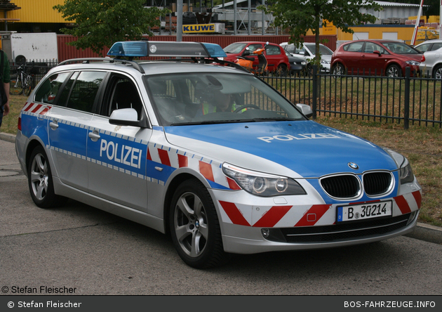 B-30214 - BMW 520d Touring - FuStW BAB