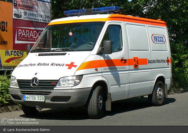 Rotkreuz Hamburg KTW HH-RK 928 70/21 (a.D.)