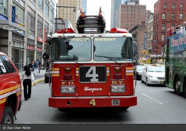 FDNY - Manhattan - Ladder 004 (a.D.)