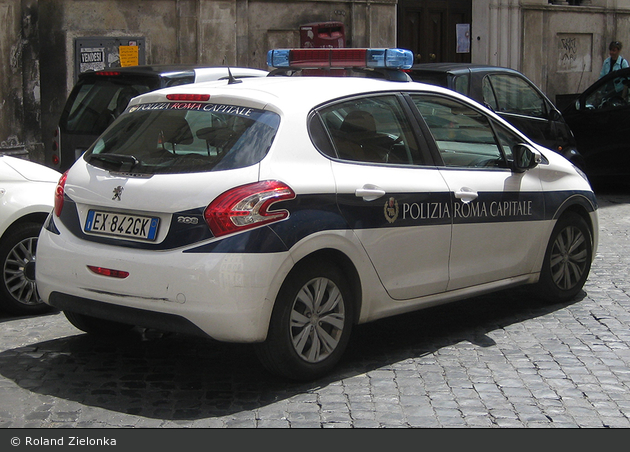 Roma - Polizia Locale di Roma Capitale - FuStW