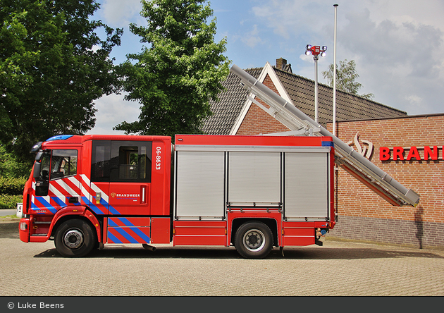 Doetinchem - Brandweer - HLF - 06-8633 (a.D.)