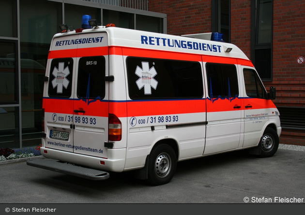 Krankentransport Berliner Rettungsdienst Team - BRT-10 KTW