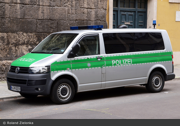 M-PM 8259 - VW T5 GP - GefKw - München