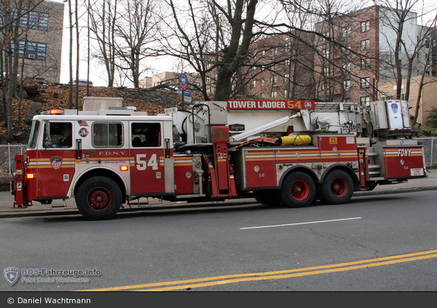 FDNY - Bronx - Ladder 054 - TM