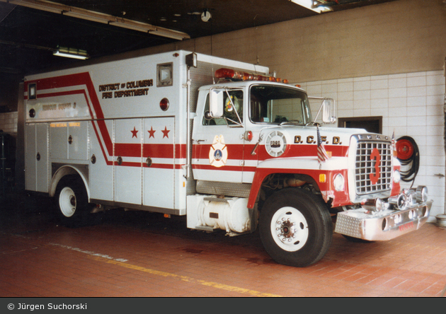 Washington D.C. - District of Columbia Fire and Emergency Medical Services Department - Rescue Squad 003 (a.D.)