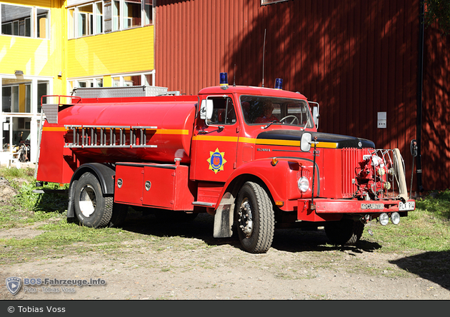 Gysinge - Stiftelsen Svensk Brandnostalgi - Tankbil - 2 26-2240