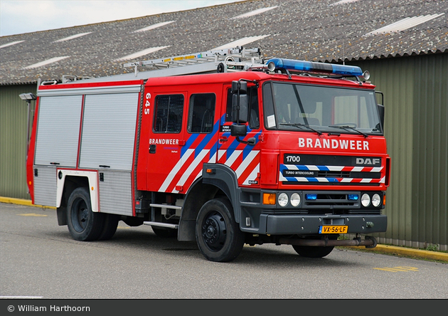 Dordrecht - Bedrijfsbrandweer DuPont de Nemours Nederland B.V. - TLF - 645 (a.D.)