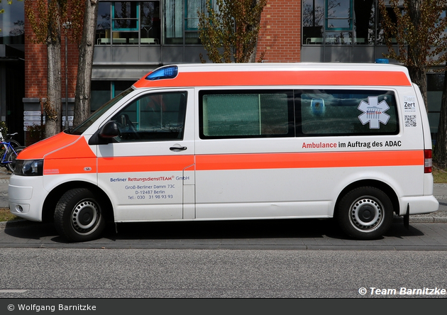 Krankentransport Berliner Rettungsdienst Team - BRT-8 KTW