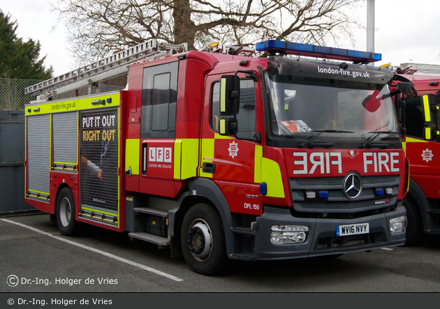 London - Fire Brigade - DPL 150