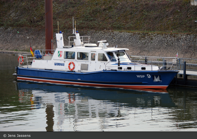 WSP 09 - Streifenboot
