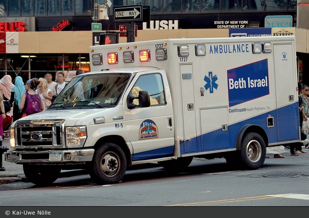 NYC - Manhattan - Beth Israel Medical Center - Ambulance 1727 - RTW