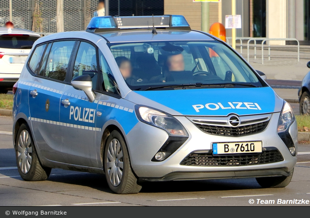 B-7610 - Opel Zafira Tourer - FuStW