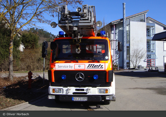 Mercedes-Benz 1422 F - Metz - DLK 23-12 - in Horb