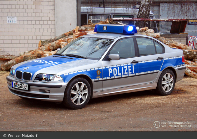 Polizei - BMW 318i - FuStW
