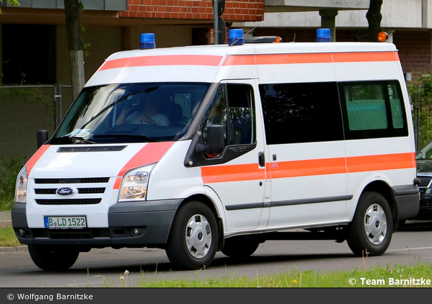 Krankentransport Kardasch - KTW (B-LD 1522)