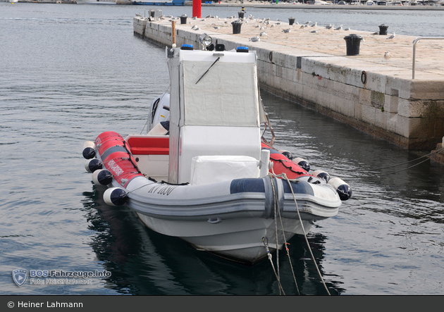 Rovinj - Lučke kapetanije - Rettungsboot