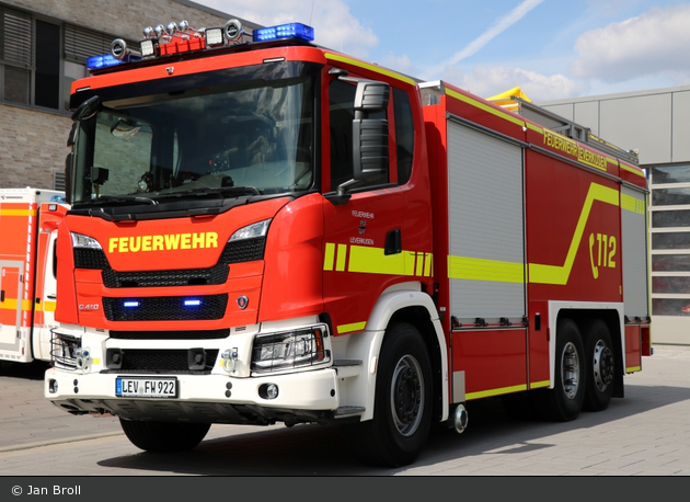 Florian Leverkusen 0x GTLF9000 01