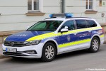BD8-3123 - VW Passat Variant - FuStW