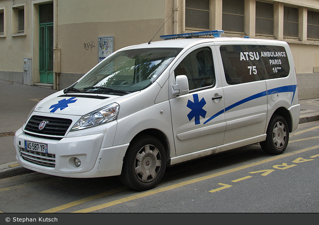 Paris - Paris 16 Ambulances - KTW