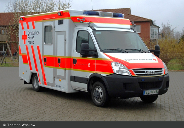 Rotkreuz Leverkusen 06 RTW 03