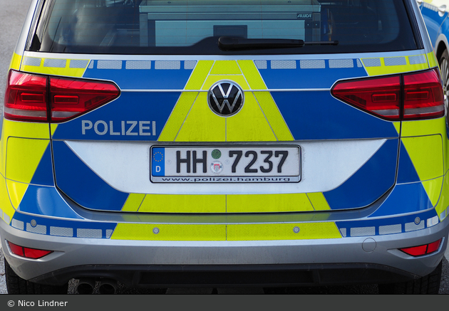 HH-7237 - VW Touran - FuStW