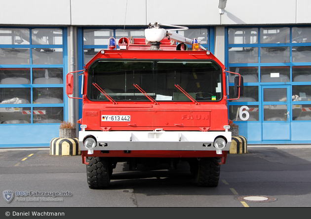 Köln Wahn - Feuerwehr - FlKFZ 3500