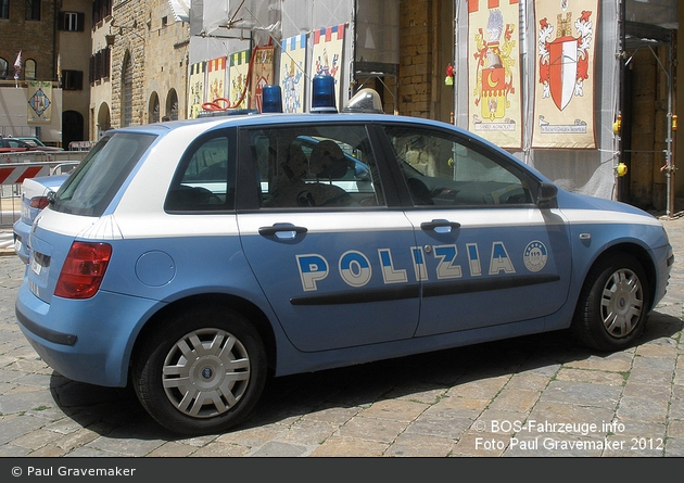 Volterra - Polizia di Stato - FuStW