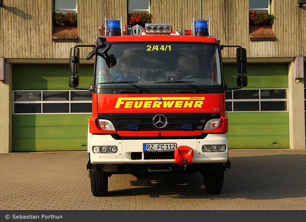 Florian Lauenburg 02/44-01