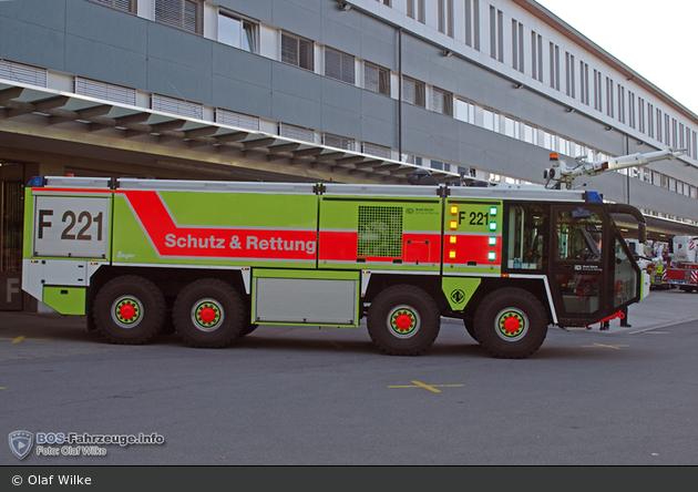 Zürich - Schutz & Rettung - FLF - F 221