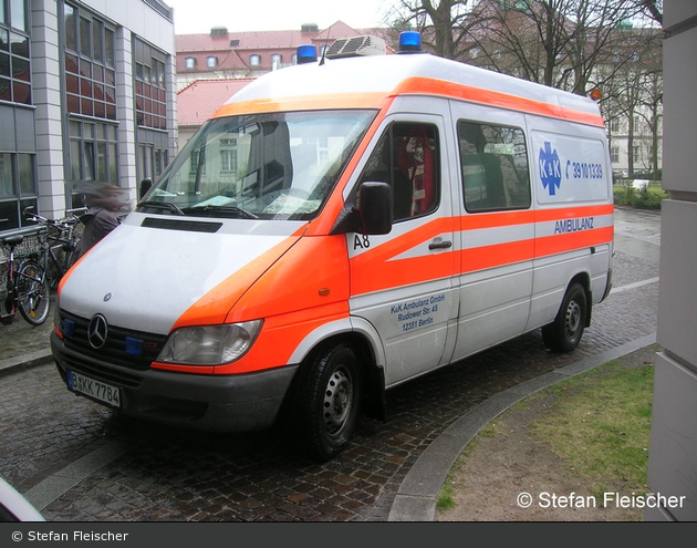 Krankentransport K&K - KTW A8