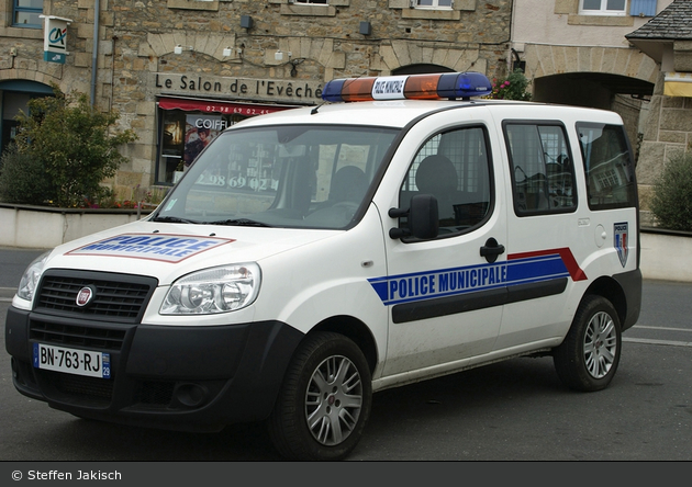 Saint-Pol-de-Léon - Police Municipale - FuStW