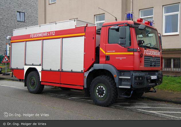 Kiel-Holtenau - Feuerwehr - Fw-Geräterüstfahrzeug 1.Los (Florian Kiel 80/51-01)