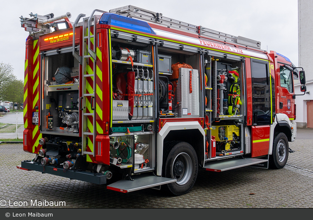 Florian Uckermark 03/43-01