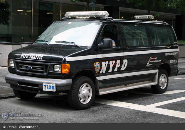 NYPD - Brooklyn - Traffic Enforcement District - HGruKW 7126