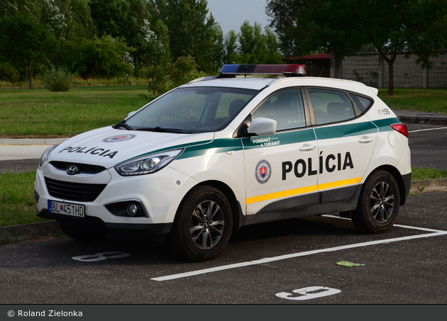 Bratislava - Polícia - Cudzinecká Polícia - FuStW