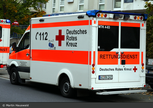 Rotkreuz Main-Taunus 04/83
